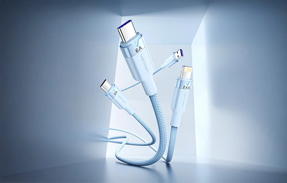 Blå 3-i-1 USB-kabel med USB-C, Micro-USB och Lightning