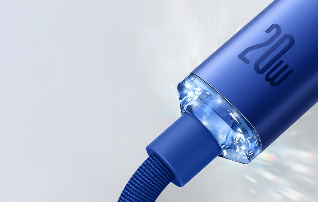 Blå metallkontakt med transparenta detaljer